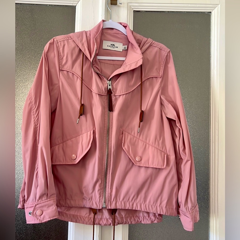 Coach utility rain jacket in pink size small